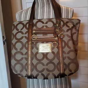 Coach Poppy Tote